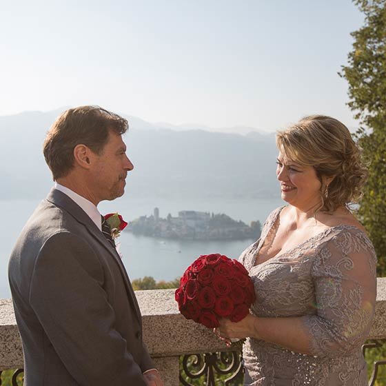 Lisa & Joe elope lake orta