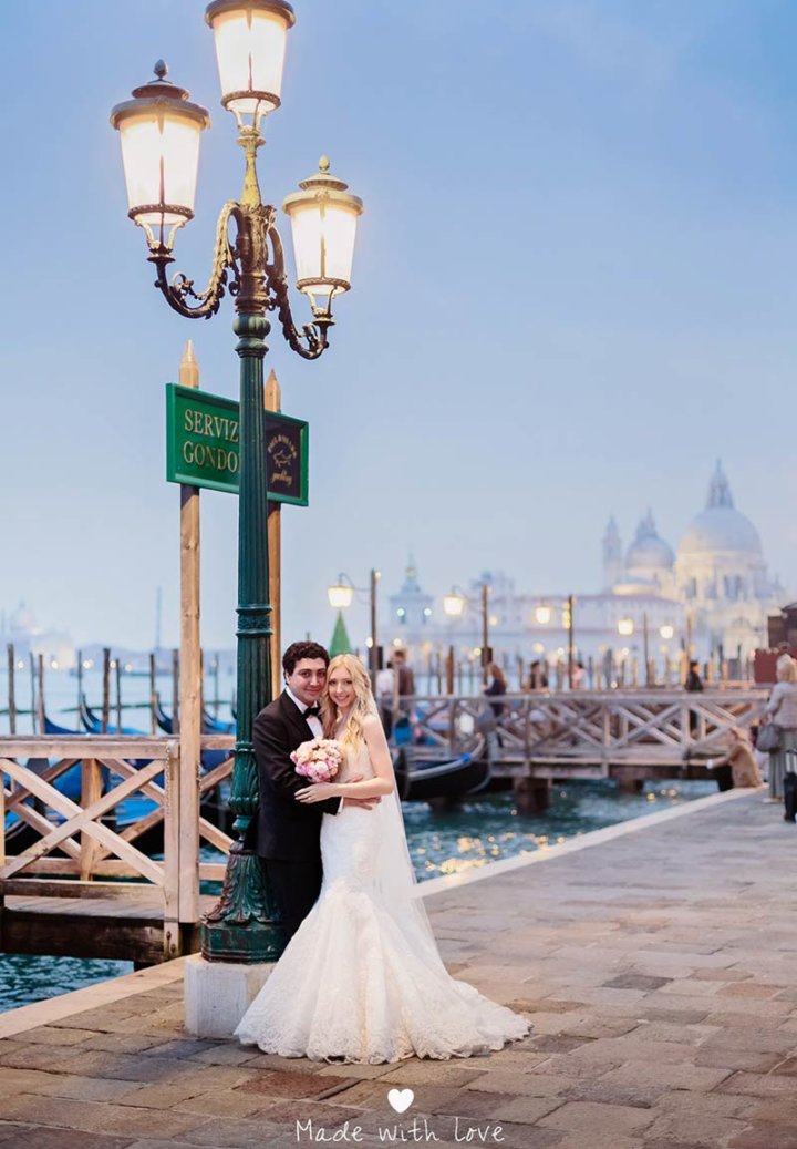 Rebecca & Alireza elope in venice